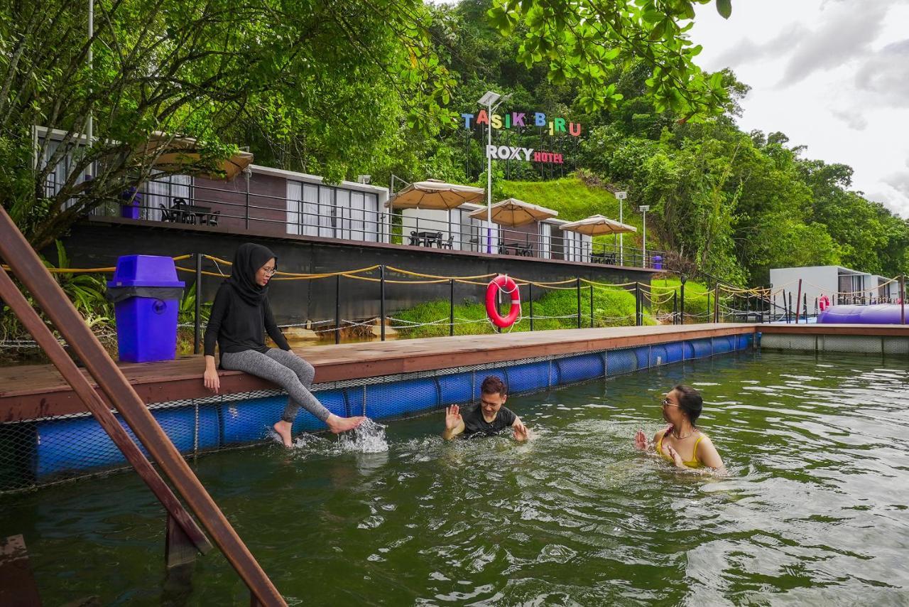Roxy Tasik Biru Resort City Bau Exterior foto